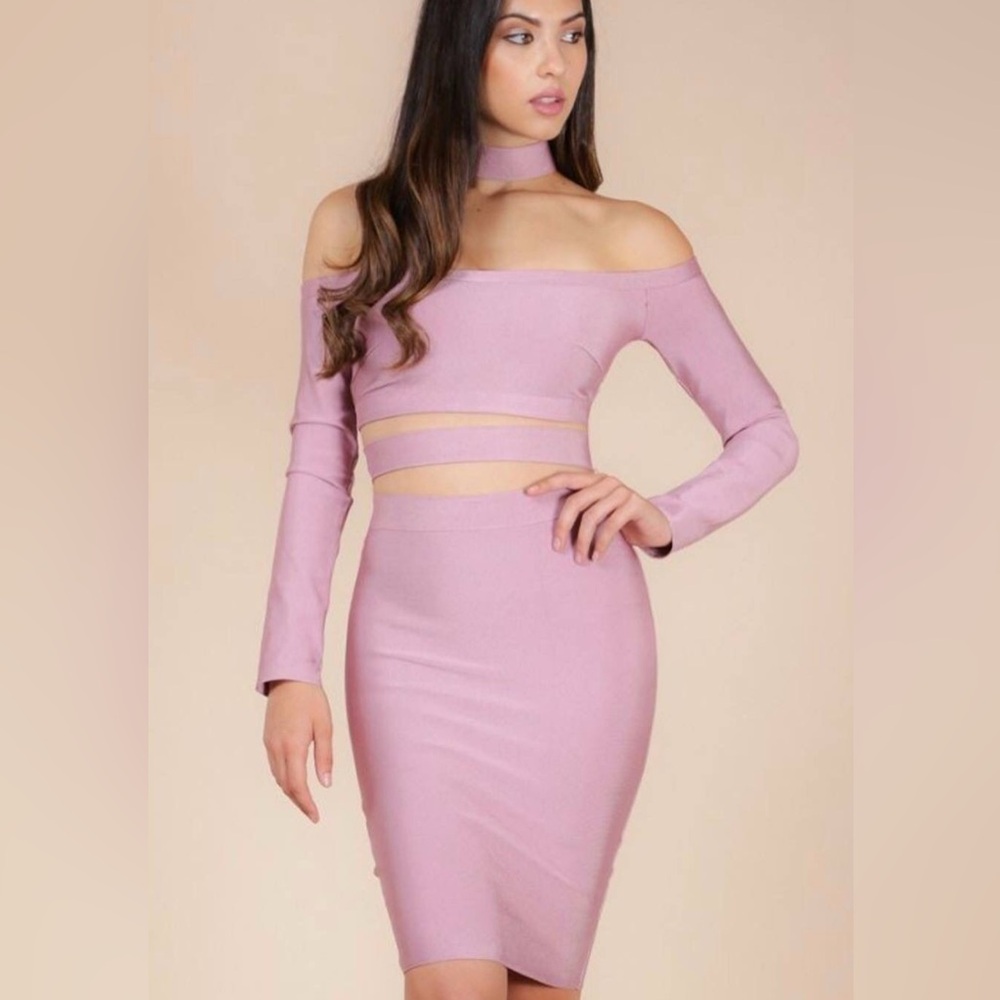 Off-Shoulder Pink Bodycon Dress